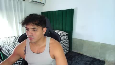 Snapshot of lei_77 chatting on February 5, 2026, 6:40 am Lei online show from February 5, 2026, 6:40 am