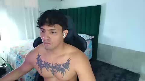 Snapshot of lei_77 chatting on February 24, 2026, 9:57 pm Lei online show from February 24, 2026, 9:57 pm