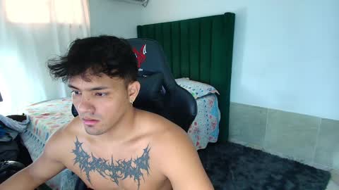 Snapshot of lei_77 chatting on April 7, 2026, 8:09 pm Lei online show from April 7, 2026, 8:09 pm