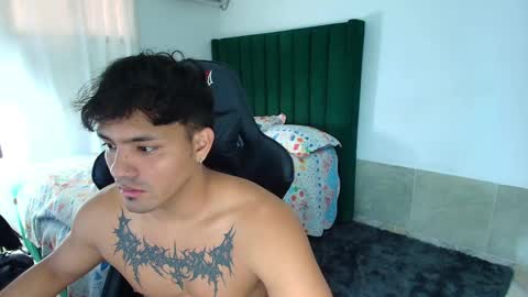 Snapshot of lei_77 chatting on April 10, 2026, 8:46 pm Lei online show from April 10, 2026, 8:46 pm
