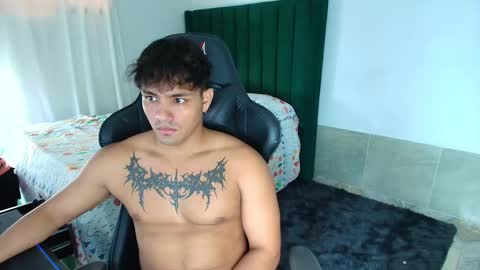 Snapshot of lei_77 chatting on April 14, 2026, 10:38 pm Lei online show from April 14, 2026, 10:38 pm