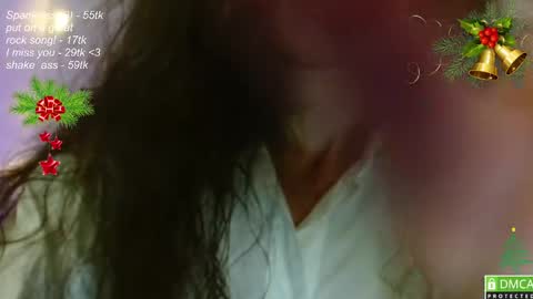 hey Im Leia and I love rock  online show from December 7, 2024, 4:36 pm