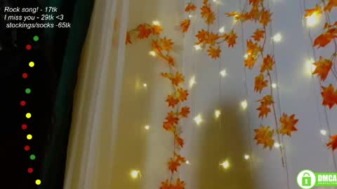 hey Im Leia and I love rock  online show from October 11, 2025, 7:12 pm