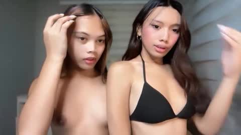 Snapshot of leiah_goddessx chatting on December 14, 2025, 12:38 am Leiah online show from December 14, 2025, 12:38 am