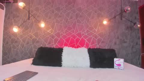 LEIGH ANGELS online show from February 26, 2026, 7:46 pm