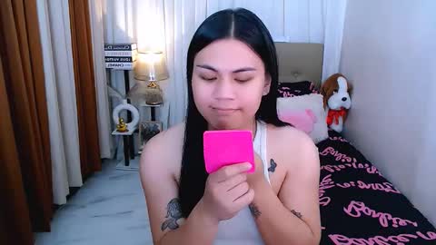 Snapshot of leighcortesi chatting on March 3, 2026, 4:40 am Cailey online show from March 3, 2026, 4:40 am