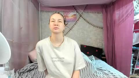 leila_bambi_ online show from May 7, 2026, 8:36 pm