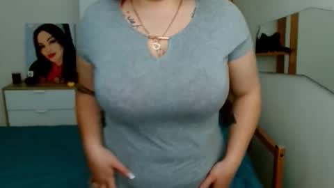 Leila online show from February 12, 2026, 5:24 am