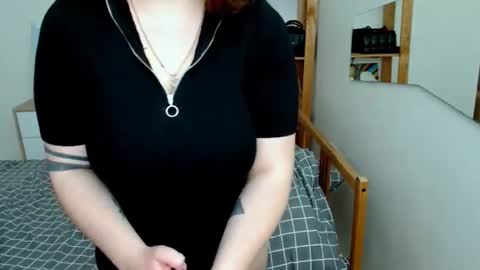 Snapshot of leila_beayte_ chatting on June 28, 2026, 6:19 am Leila online show from June 28, 2026, 6:19 am