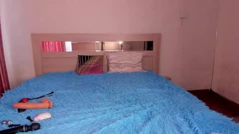 leila_sweetie online show from March 9, 2025, 5:55 am