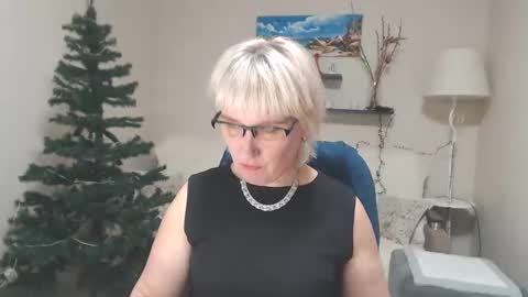 Leila Kinky online show from December 8, 2024, 10:52 am
