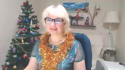 Leila Kinky online show from January 5, 2025, 4:47 am