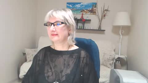 Leila Kinky online show from February 10, 2025, 8:09 am