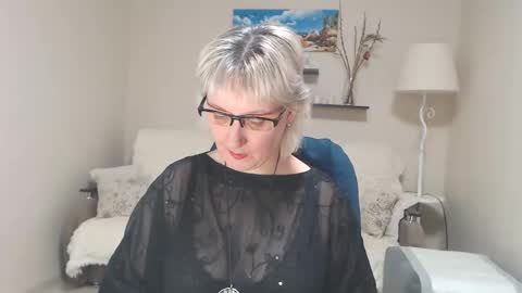 Leila Kinky online show from February 12, 2025, 12:22 pm