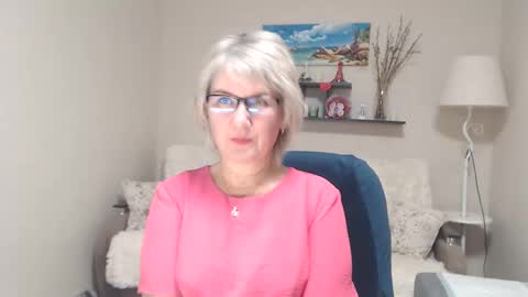 Snapshot of leilamays chatting on October 27, 2025, 4:27 am Leila Kinky online show from October 27, 2025, 4:27 am