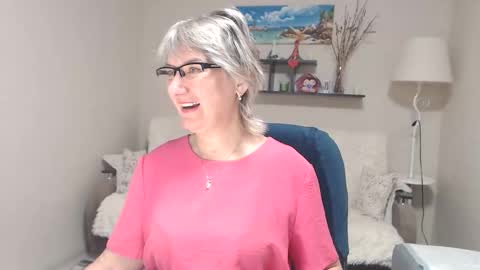 Snapshot of leilamays chatting on November 24, 2025, 4:45 am Leila Kinky online show from November 24, 2025, 4:45 am