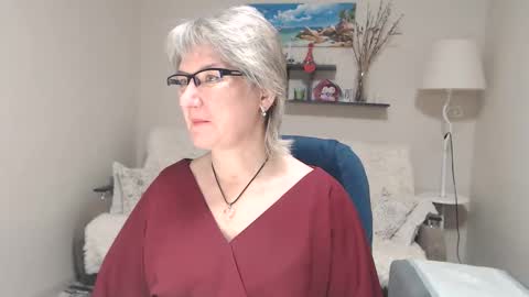 Snapshot of leilamays chatting on December 2, 2025, 4:29 am Leila Kinky online show from December 2, 2025, 4:29 am