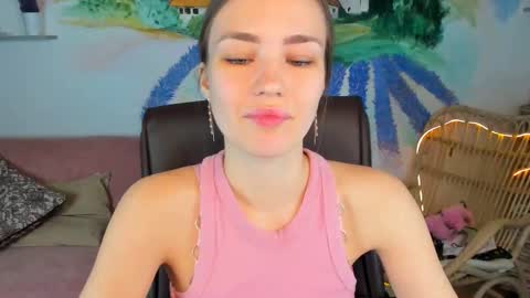 Snapshot of leilarai chatting on February 15, 2025, 3:28 pm Leila Rai online show from February 15, 2025, 3:28 pm