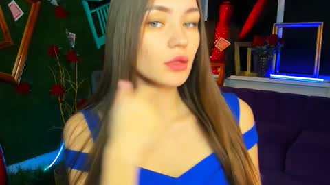 Snapshot of leilarai chatting on November 25, 2025, 2:06 pm Leila Rai online show from November 25, 2025, 2:06 pm