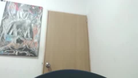 Snapshot of leily_ass chatting on October 24, 2025, 11:01 pm leily online show from October 24, 2025, 11:01 pm