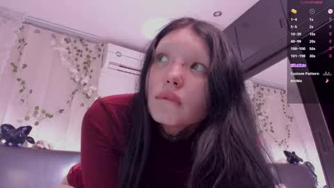 Lein online show from September 20, 2025, 2:07 pm