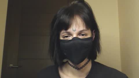 lekkj online show from September 19, 2025, 2:46 am