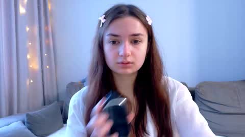 Snapshot of lelia_vibe chatting on November 17, 2025, 7:36 am Lelia online show from November 17, 2025, 7:36 am