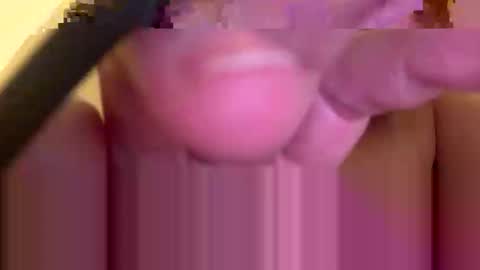 lemonrain09 online show from May 19, 2026, 2:07 am