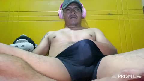 Snapshot of len0n_ chatting on May 17, 2026, 4:43 am Lenon online show from May 17, 2026, 4:43 am