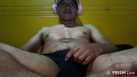 Snapshot of len0n_ chatting on May 19, 2026, 8:53 am Lenon online show from May 19, 2026, 8:53 am