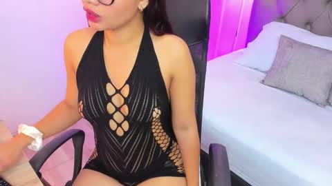 Snapshot of lena_clark chatting on September 23, 2025, 12:08 pm L E N A online show from September 23, 2025, 12:08 pm