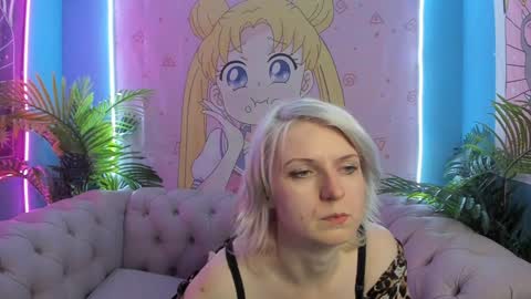 Lena online show from January 28, 2025, 2:42 pm