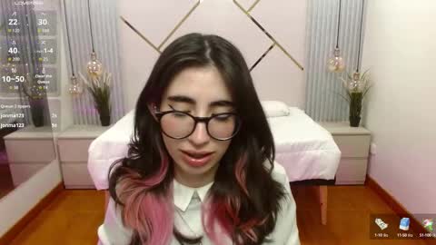 Snapshot of lena_roses chatting on September 16, 2025, 8:10 pm Lena online show from September 16, 2025, 8:10 pm