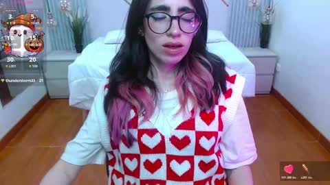 Snapshot of lena_roses chatting on October 23, 2025, 8:29 pm Lena online show from October 23, 2025, 8:29 pm