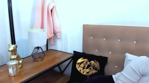 lena_sexi online show from October 12, 2025, 6:40 pm