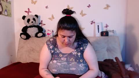 Snapshot of lena_turner_ chatting on February 27, 2026, 6:30 pm Lena online show from February 27, 2026, 6:30 pm