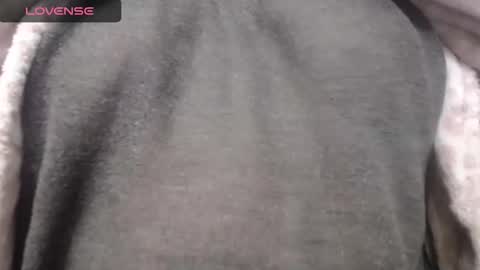 lenagolden online show from November 20, 2025, 8:03 am