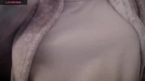 Snapshot of lenagolden chatting on February 1, 2026, 7:18 am lenagolden online show from February 1, 2026, 7:18 am