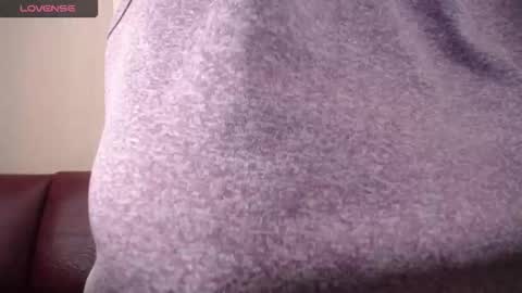 Snapshot of lenagolden chatting on February 10, 2026, 11:25 am lenagolden online show from February 10, 2026, 11:25 am