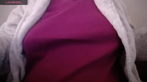 Snapshot of lenagolden chatting on February 13, 2026, 7:48 am lenagolden online show from February 13, 2026, 7:48 am