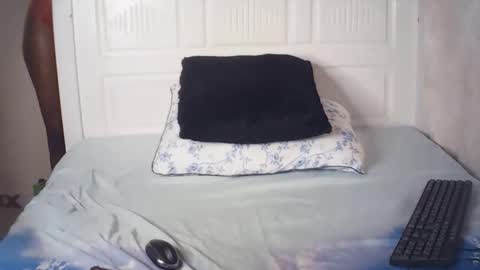 Snapshot of lenah6 chatting on February 13, 2026, 2:29 am lenah6 online show from February 13, 2026, 2:29 am