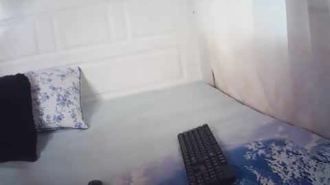 Snapshot of lenah6 chatting on February 15, 2026, 7:51 am lenah6 online show from February 15, 2026, 7:51 am