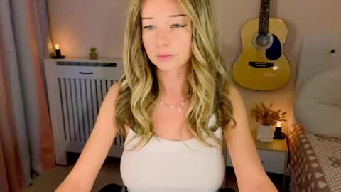 Snapshot of lenamuti chatting on May 22, 2026, 7:48 am Lena online show from May 22, 2026, 7:48 am