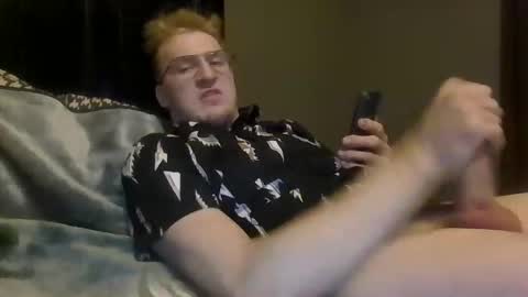 Snapshot of lenewton2004 chatting on October 24, 2025, 10:50 pm lenewton2004 online show from October 24, 2025, 10:50 pm