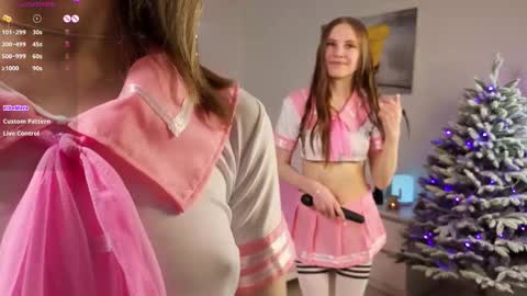 Earlene online show from December 21, 2025, 6:59 pm