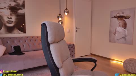 Lenna Goddess online show from February 11, 2026, 6:18 am