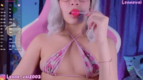 Val online show from November 7, 2025, 3:28 am