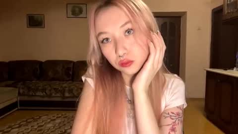 Snapshot of lenorehandelsman chatting on February 13, 2026, 1:07 pm Tagami online show from February 13, 2026, 1:07 pm