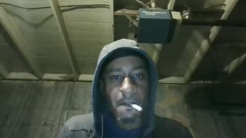 leo199984 online show from April 7, 2026, 2:12 am