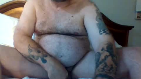 leo71313 online show from September 17, 2025, 12:01 am